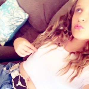 Meet your Posher, Bellakate